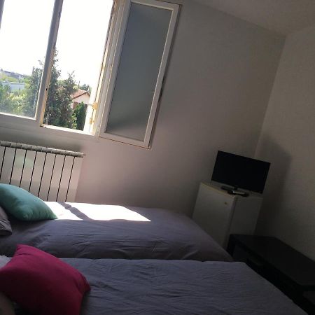 Cafe De La Gare Otel Bessancourt Dış mekan fotoğraf