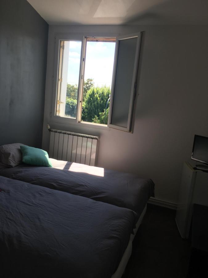 Cafe De La Gare Otel Bessancourt Dış mekan fotoğraf